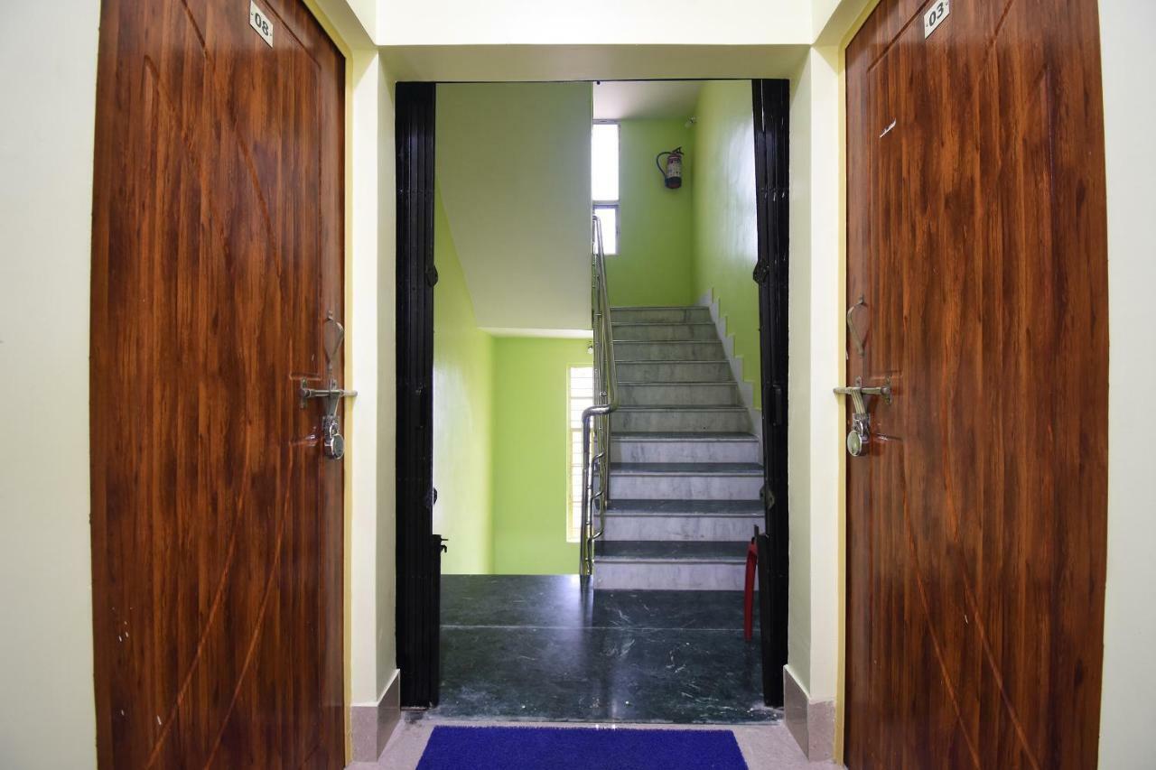 Oyo 43461 Atithya Guest House Sri Niketan Zewnętrze zdjęcie